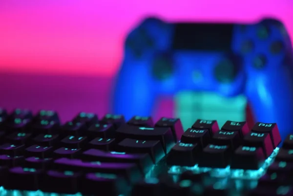 Teclado retroiluminado Gamer Mecánico - Imagen 2